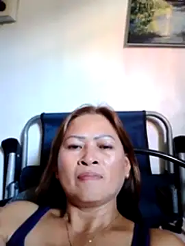 Snapshot of merr_ann123 chatting on December 14, 2025, 6:52 am merr ann123 online show from December 14, 2025, 6:52 am