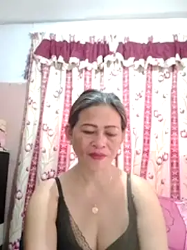 Snapshot of merr_ann123 chatting on April 10, 2026, 12:16 am merr ann123 online show from April 10, 2026, 12:16 am