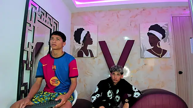 EMPIRE BOYS1 online show from February 4, 2026, 7:20 pm