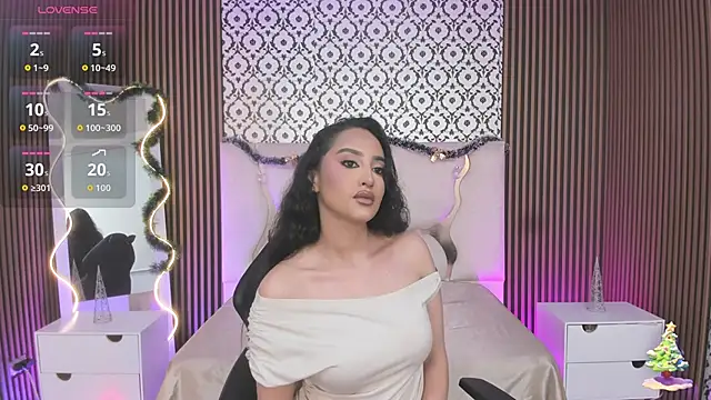 Snapshot of BEELLA_TAY1 chatting on November 23, 2025, 12:27 pm BEELLA TAY1 online show from November 23, 2025, 12:27 pm