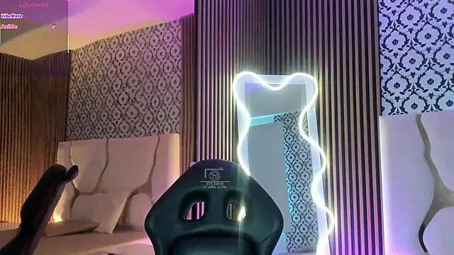 Snapshot of BEELLA_TAY1 chatting on January 14, 2026, 12:55 pm BEELLA TAY1 online show from January 14, 2026, 12:55 pm