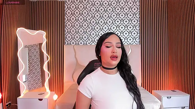 BEELLA TAY1 online show from April 19, 2026, 11:31 am