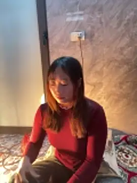 Maymay   online show from December 18, 2025, 2:06 am