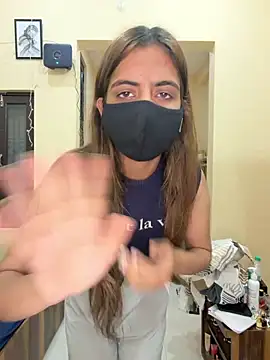 Snapshot of deepikaa_aroraa chatting on February 15, 2026, 3:42 pm deepikaa aroraa online show from February 15, 2026, 3:42 pm