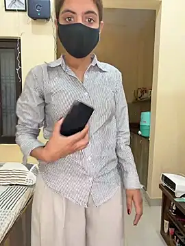 Snapshot of deepikaa_aroraa chatting on February 21, 2026, 9:10 am deepikaa aroraa online show from February 21, 2026, 9:10 am