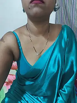 Snapshot of Best_Kannada_Couple chatting on May 15, 2026, 5:25 am Best Kannada Couple online show from May 15, 2026, 5:25 am