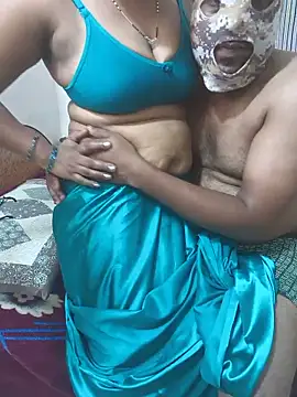 Snapshot of Best_Kannada_Couple chatting on May 15, 2026, 5:31 pm Best Kannada Couple online show from May 15, 2026, 5:31 pm
