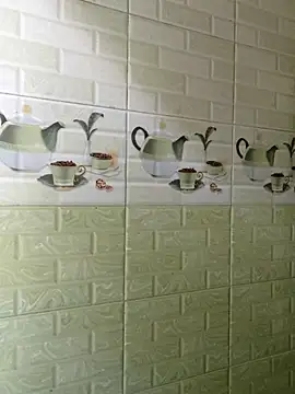 Tanha18 online show from November 29, 2025, 7:00 am