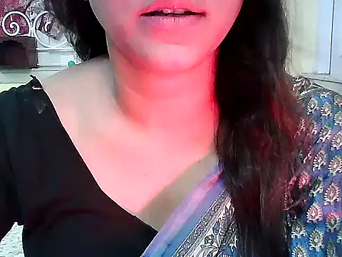 Model Srinika online show from October 25, 2025, 12:34 pm