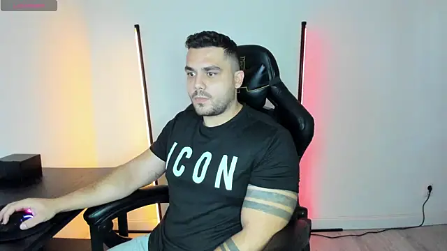 Danielbateson online show from October 13, 2025, 10:26 am