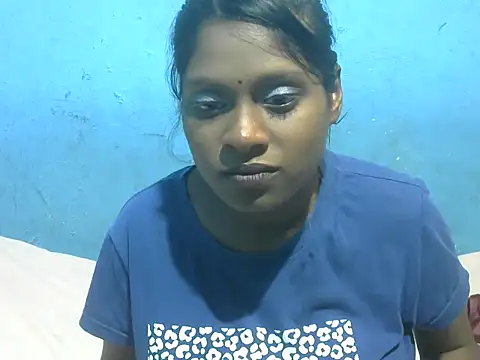 Snapshot of Indiansmiley01 chatting on January 5, 2026, 5:27 pm Indiansmiley01 online show from January 5, 2026, 5:27 pm