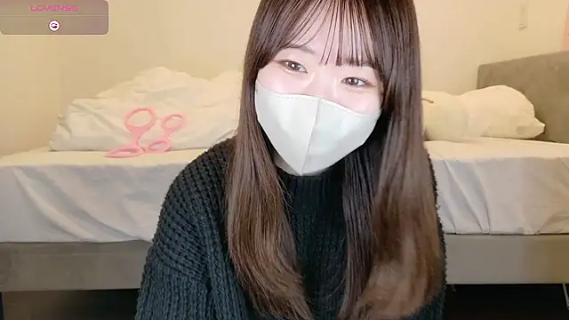 Snapshot of yura_ra_ra chatting on May 10, 2026, 8:08 am yura ra ra online show from May 10, 2026, 8:08 am