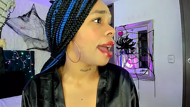 Snapshot of megan_black_dl chatting on October 14, 2025, 12:50 pm megan black dl online show from October 14, 2025, 12:50 pm