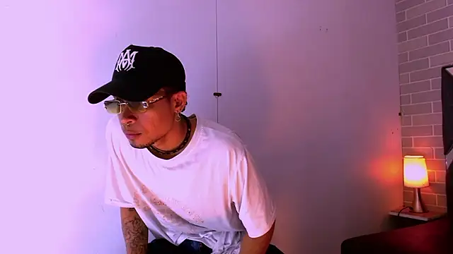 Snapshot of Jayden_Morris chatting on February 26, 2026, 7:35 pm Jayden Morris online show from February 26, 2026, 7:35 pm