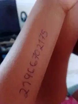 Camilanifeta online show from March 3, 2026, 7:09 pm