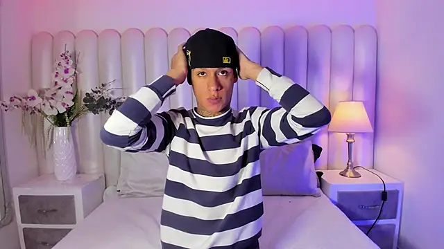 GaelCarter online show from November 5, 2025, 4:01 am