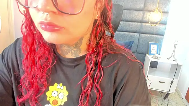 atennea diiossa online show from November 5, 2025, 11:43 am