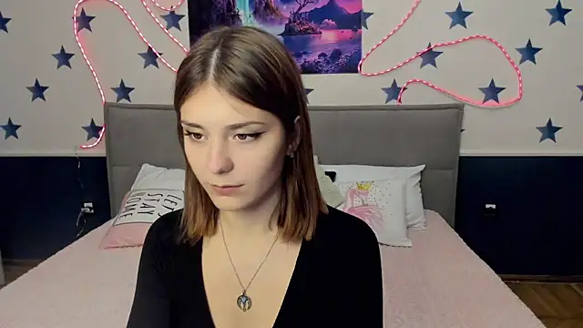 Snapshot of MargoChill chatting on October 28, 2025, 2:31 pm MargoChill online show from October 28, 2025, 2:31 pm