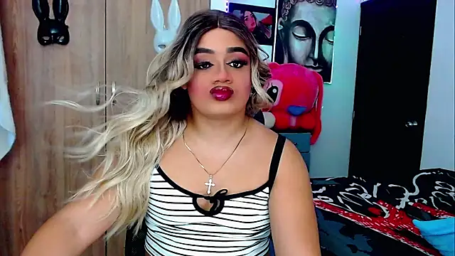 Snapshot of Sofiabigcock22 chatting on October 29, 2025, 11:01 am Sofiabigcock22 online show from October 29, 2025, 11:01 am