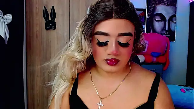 Snapshot of Sofiabigcock22 chatting on October 30, 2025, 11:44 am Sofiabigcock22 online show from October 30, 2025, 11:44 am