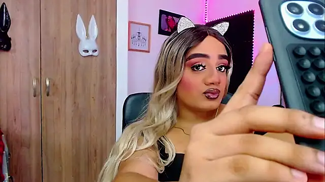 Snapshot of Sofiabigcock22 chatting on December 2, 2025, 2:01 pm Sofiabigcock22 online show from December 2, 2025, 2:01 pm