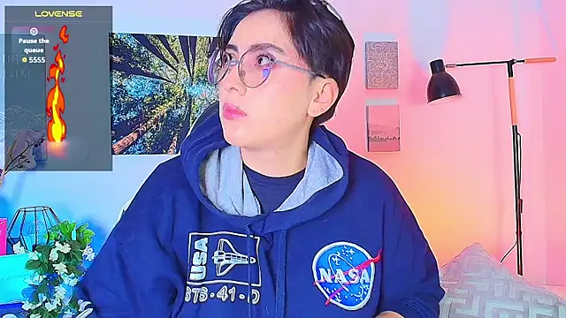 Alex carter online show from November 20, 2025, 10:15 am