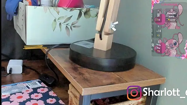 Sharlott smith online show from December 1, 2025, 9:09 pm