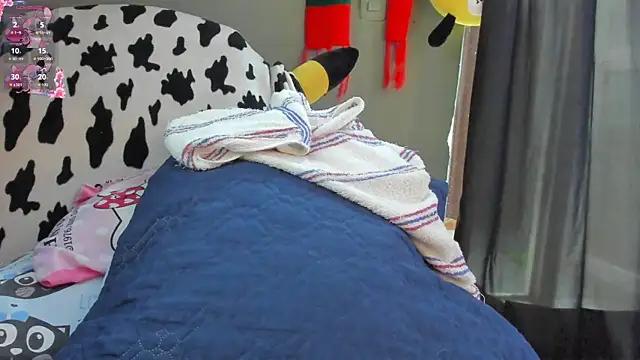 Sharlott smith online show from December 15, 2025, 8:24 pm