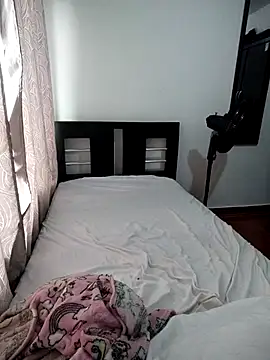 Snapshot of Ruberga20 chatting on November 16, 2025, 2:22 pm Ruberga20 online show from November 16, 2025, 2:22 pm