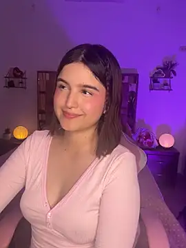 Snapshot of MIACUTEE_ chatting on October 15, 2025, 2:55 am MIACUTEE online show from October 15, 2025, 2:55 am