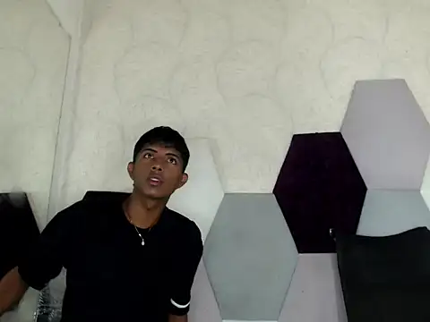 Mick storm online show from November 7, 2025, 6:52 pm