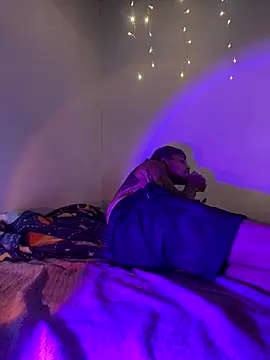 Sweett pain online show from December 21, 2025, 5:36 am