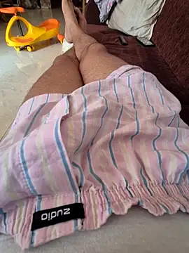 Snapshot of crawlerdrill chatting on November 2, 2025, 5:32 am crawlerdrill online show from November 2, 2025, 5:32 am