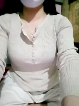 Snapshot of SansanCii chatting on November 4, 2025, 11:31 am SansanCii online show from November 4, 2025, 11:31 am