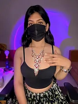 hey wifey online show from November 13, 2025, 7:57 pm