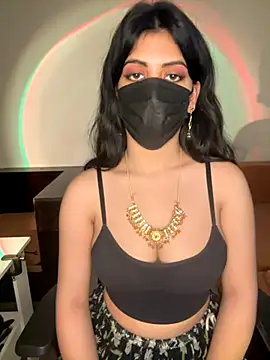 hey wifey online show from November 23, 2025, 4:51 pm