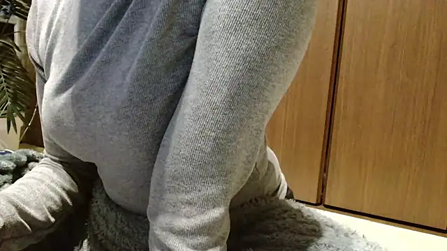  Ema ch online show from January 13, 2026, 12:27 am