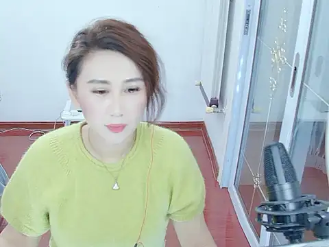 -dandan online show from October 22, 2025, 8:14 am