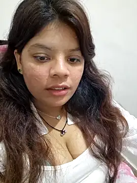 kajal77715 online show from October 21, 2025, 1:23 pm
