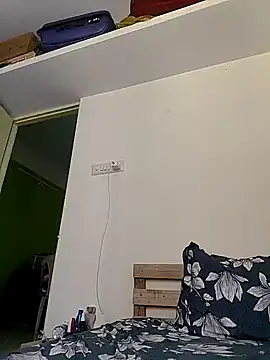 chrisgh45 online show from December 17, 2025, 7:03 am