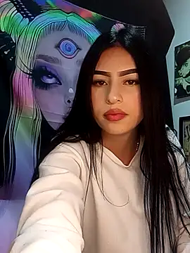 AlanaCollins- online show from October 18, 2025, 11:33 am