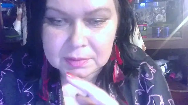 CharleeKendall online show from October 29, 2025, 1:57 pm