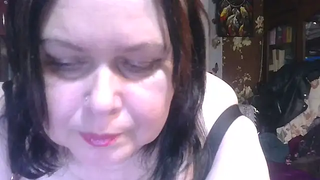 Snapshot of CharleeKendall chatting on December 19, 2025, 11:01 pm CharleeKendall online show from December 19, 2025, 11:01 pm