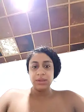 lacrespa24 online show from November 2, 2025, 5:48 pm