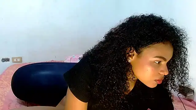 Valerii smithh online show from December 2, 2025, 12:05 am