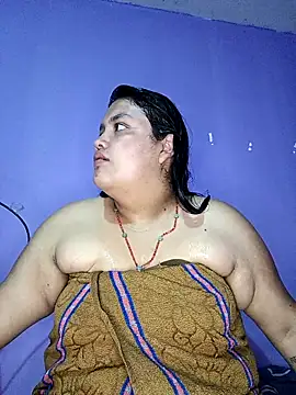 Snapshot of natt-bigass chatting on May 3, 2026, 9:37 am natt-bigass online show from May 3, 2026, 9:37 am