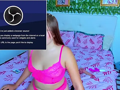 melodi pink online show from November 12, 2025, 10:15 am