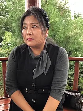 xiya8899 online show from October 13, 2025, 6:46 am