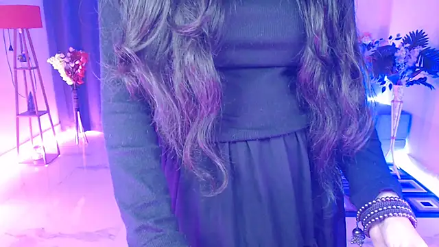 Snapshot of Rashiii_ chatting on February 5, 2026, 7:29 pm Rashiii online show from February 5, 2026, 7:29 pm