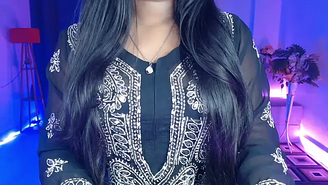 Snapshot of Rashiii_ chatting on February 21, 2026, 1:12 pm Rashiii online show from February 21, 2026, 1:12 pm